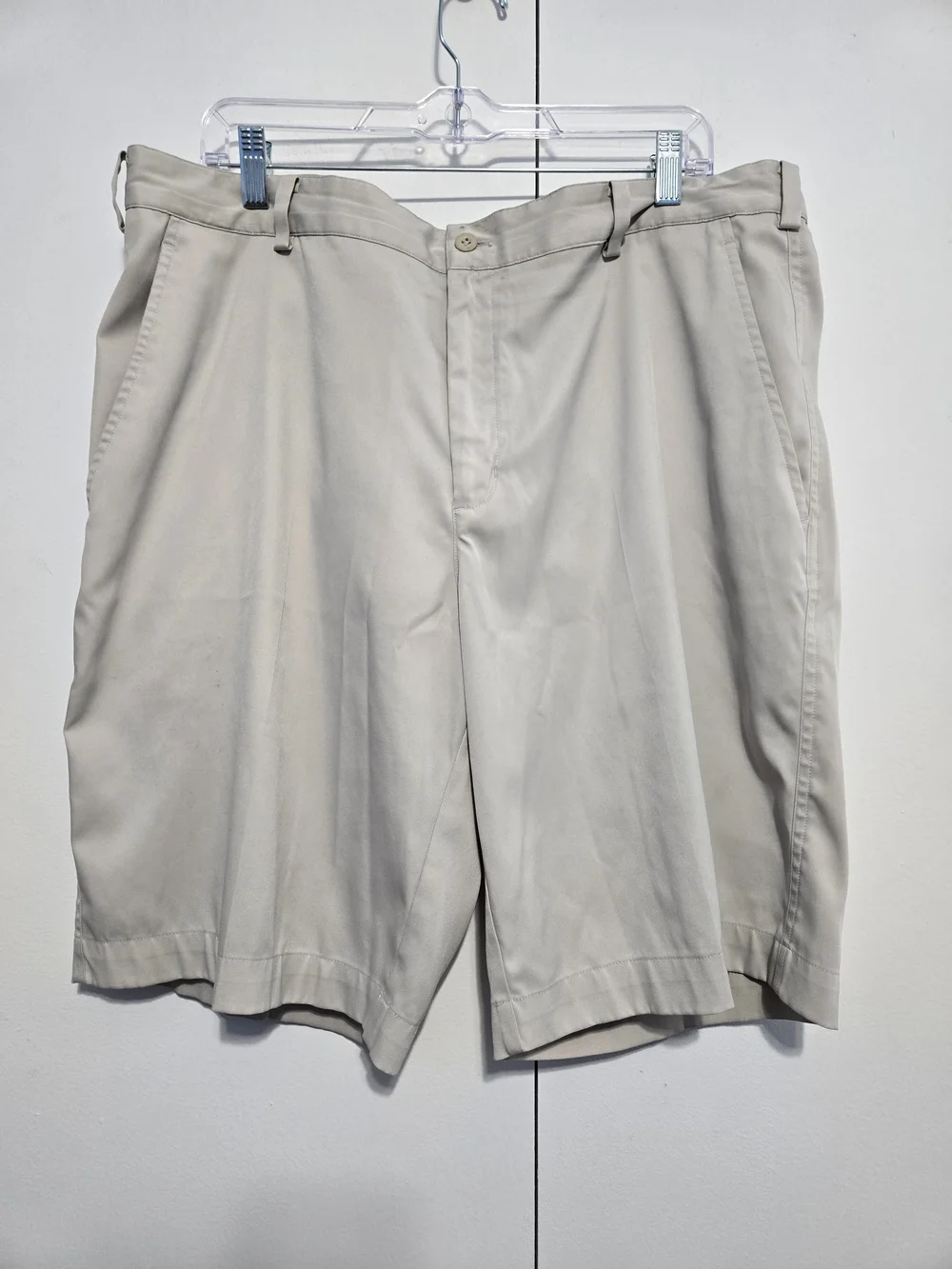 Nike Golf Dri-FIT Khaki Golf Shorts Mens Size 38 Performance Stretch